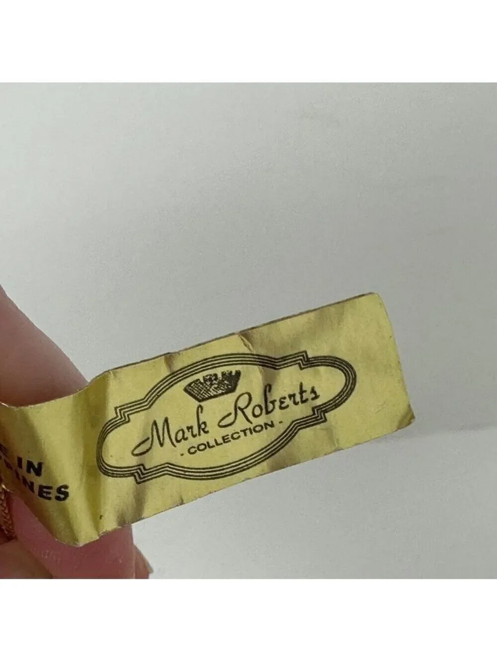 Mark Roberts handcrafted elegant